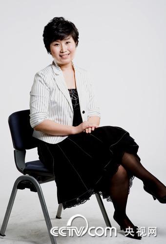 央视cctv郭振玺案财经频道被牵扯进来年轻女主持人是谁 图