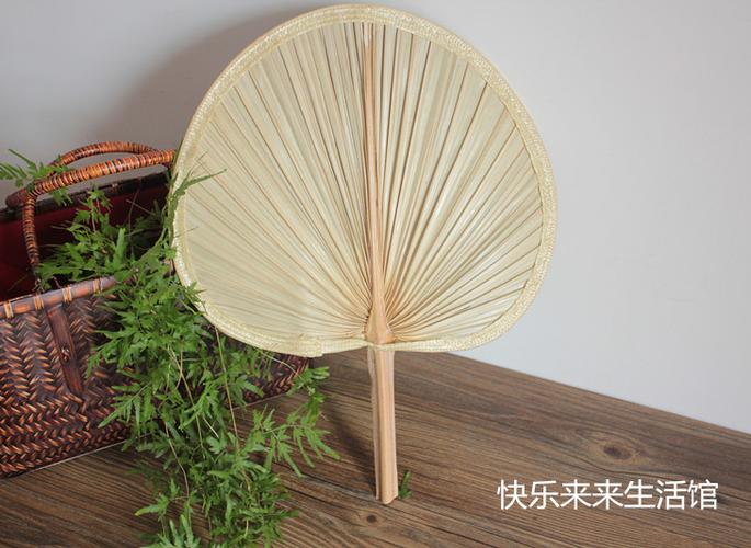 手工编桃形蒲草扇芭蕉扇拍摄道具老人小孩手摇扇生炉扇