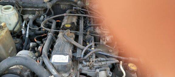 jeep超级切诺基2001款 4.0 手动 四驱bj2021e6l4.0升