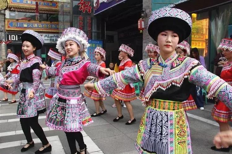 四川·兴文欢乐过苗年,各地苗族同胞欢聚一堂迎新年