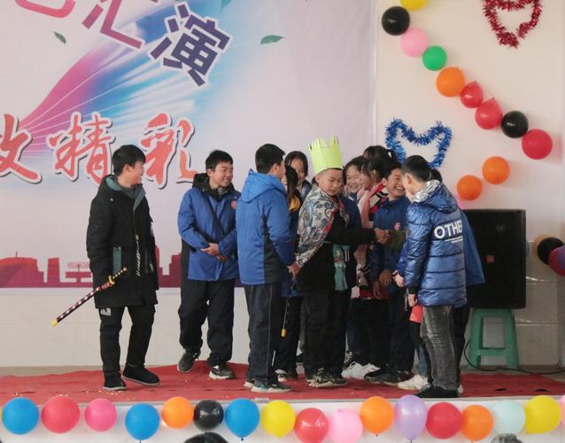 欢歌曼舞庆元旦 魏中师生展风采——魏家桥中学元旦文艺汇演