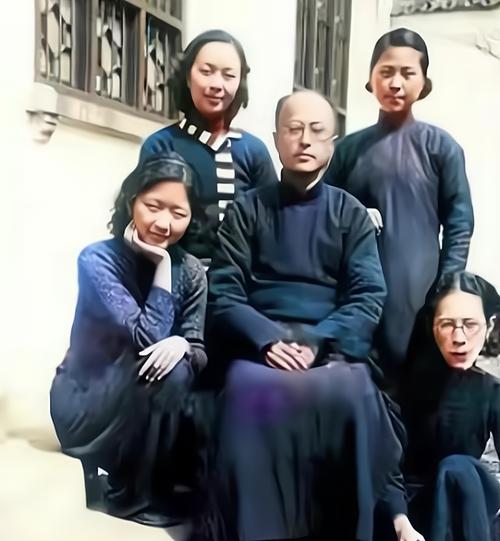 民国名媛陆英:结婚16年生下14个孩子,却在36岁香消玉殒了