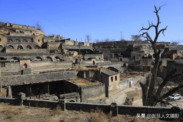 山西发现一座原始的古村落依山而建的古建筑适合摄影和绘画创作
