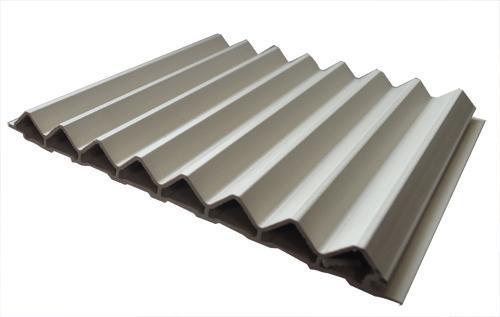 专业生产销售 新品铝合金墙面板0.9mm 836/825 铝镁锰波纹板