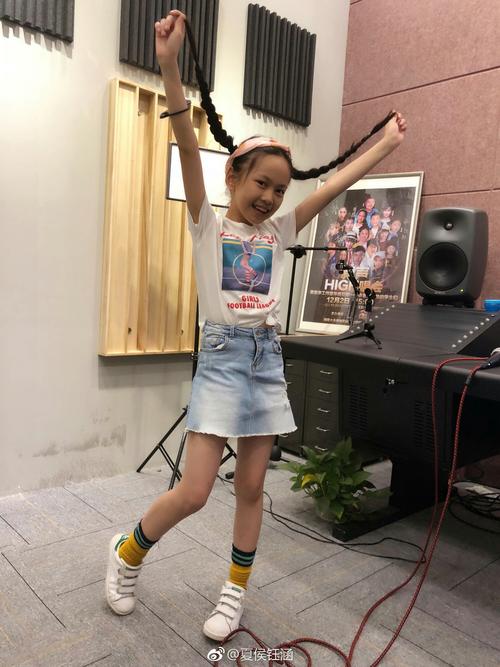 夏侯钰涵 写美篇天上人间 涵涵 不管你是不是歌手 涵涵,你的歌声最美