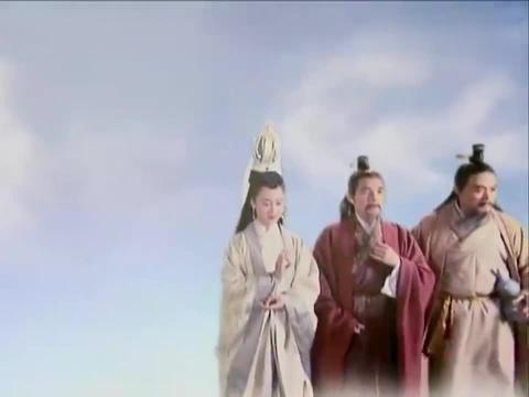 慈航告诉龙王,让已故三太子成神,姜子牙就执掌封神榜呢