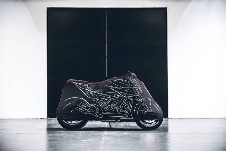 ktm - brabus 博速 1300 r 户外特写_搜狐汽车_搜狐网