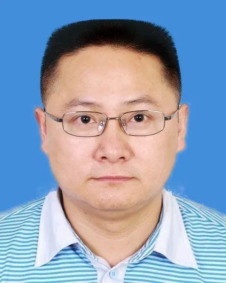 他被提名为石台县县长候选人