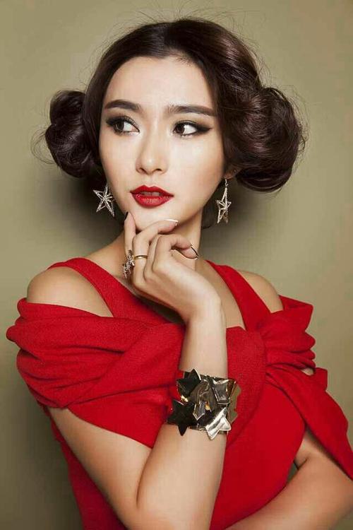 北京化妆师上门服务新娘跟妆早妆团体年会妆晚宴影视拍摄化妆造型商品