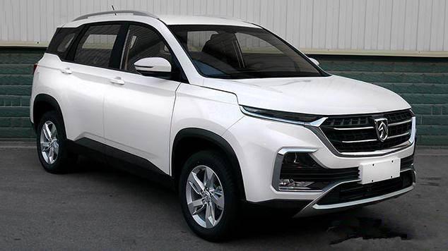 神车五菱宏光兄弟宝骏530公布售价 低配版7.88万3月16日上市