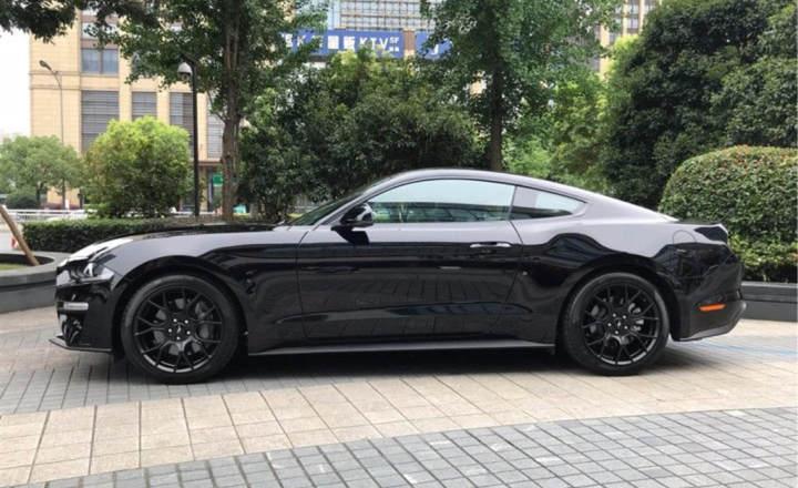 福特 野马 2020款 2.3l ecoboost 黑曜魅影特别版