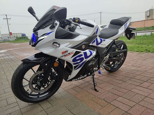 铃木gsx250r-a冰川白改装清单
