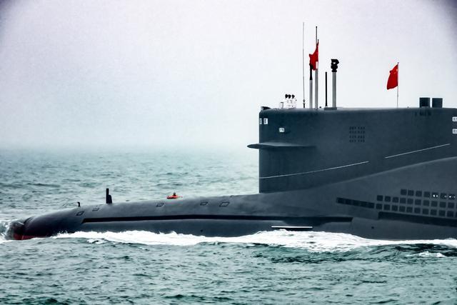 大国重器长征18号:为何最新战略核潜艇还有龟背?噪声
