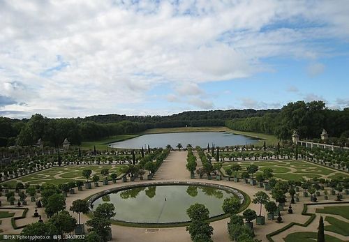 宫廷后花园图片