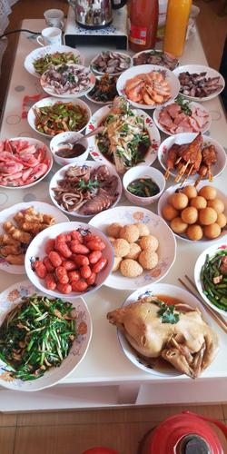 丰盛的年夜饭