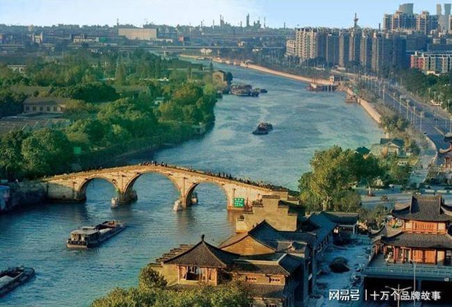 南至杭州,途经四省一市,沟通五大水系,是目前世界上工程最庞大的运河