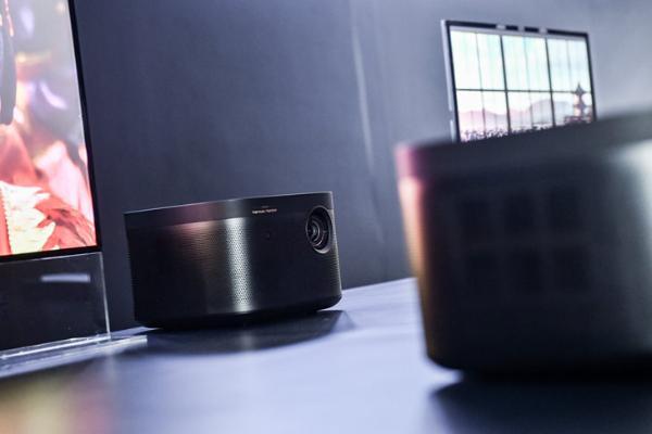 极米发布极光rs pro,h3和z8x三款智能投影 画质和易用性跨时代升级