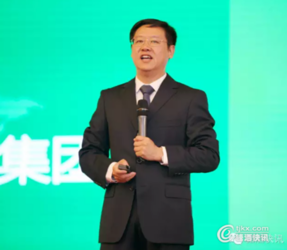 吴向东京城站台,"中国酒业英雄联盟"又添三百多新盟友