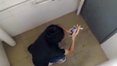 谁有女生拉肚子拉屎图给我吧宝宝大便的各种情况里面都有介绍,容易