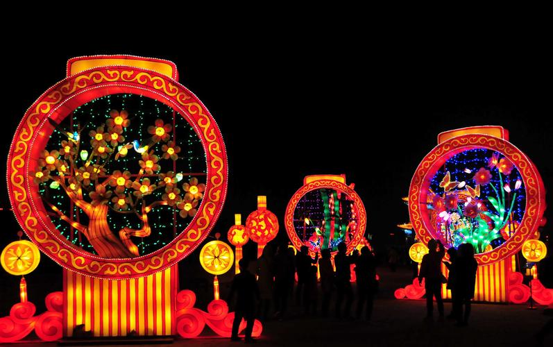 2017西安城墙新春灯会亮灯