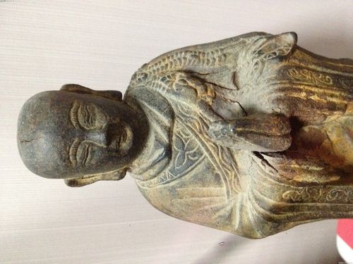 古代佛像