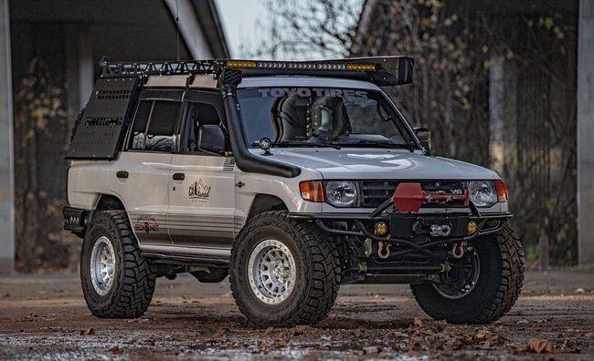 山猫越野三菱帕杰罗v93v97改装hks机械增压起步加速追求极致