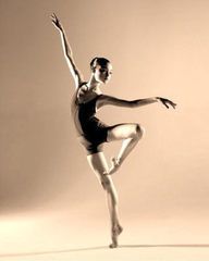 漂亮的舞蹈动作