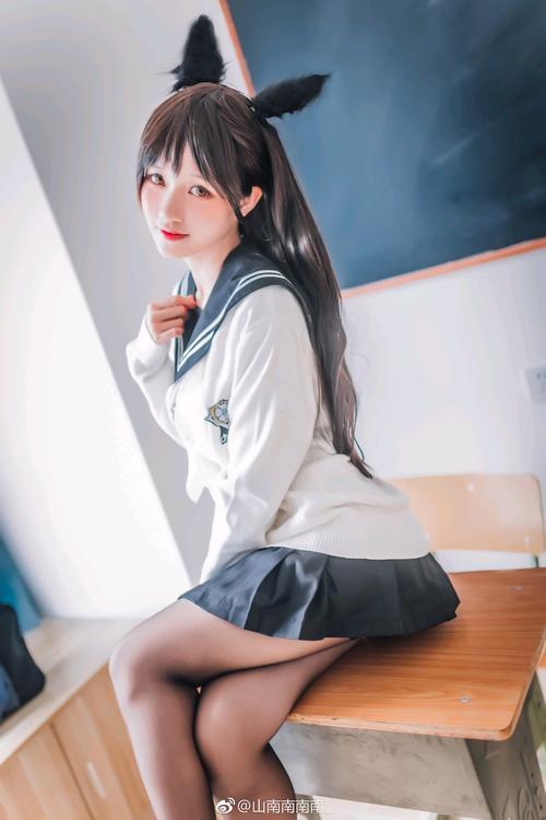 碧蓝航线cos美少女coser山南南南