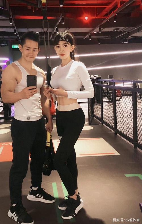 拳王杨建平和妻子