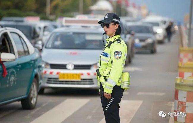 学英模 树典型丨力学笃行 尽显巾帼风采——记会泽县公安局交通警察