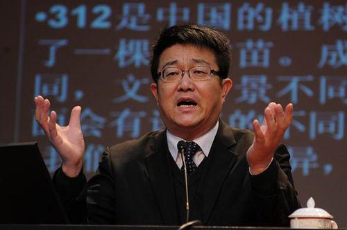 评委张纯简介