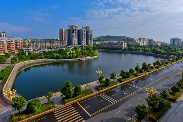 郴州市桂阳县:推动文明创建创卫 环境美了生活更舒心