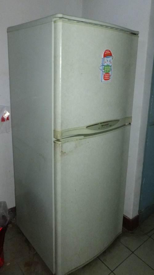 夏普无霜双门冰箱转让--个人