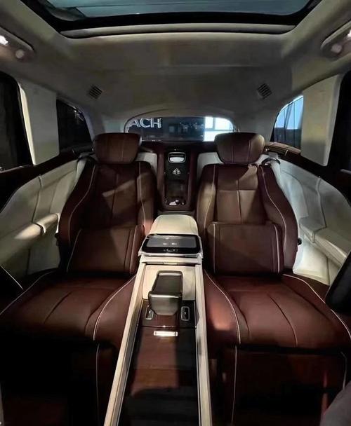 迈巴赫gls600 最奢suv霸气登场|gls|奔驰|新车|奔驰|s