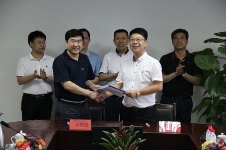 江西安源区吴顺恩区长莅临浙江汇联联合商品交易市场参观考察