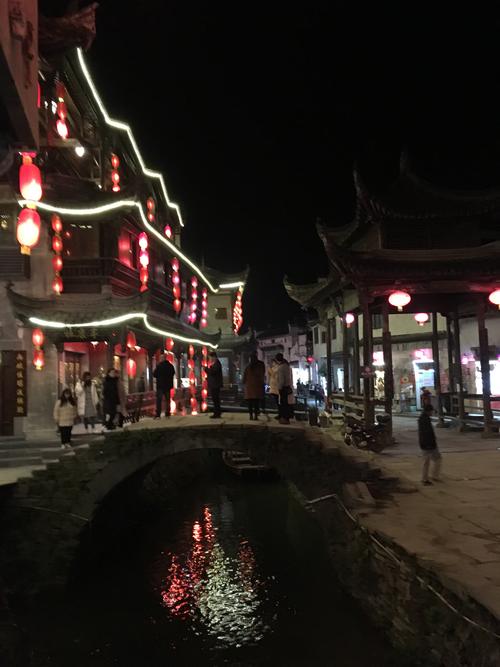 李坑夜景