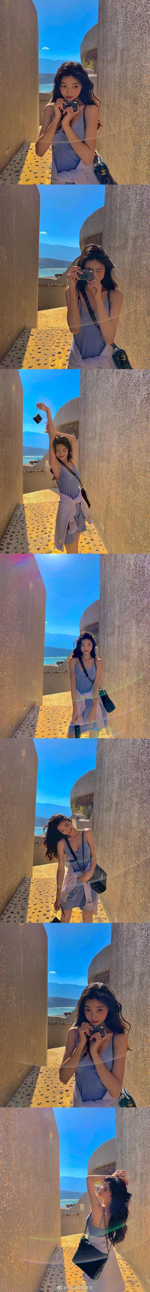 模特易梦玲 笑起来好甜