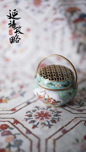 【延禧攻略】宣传海报暗藏玄机!拆解藏在魏璎珞,富察皇后心里的人