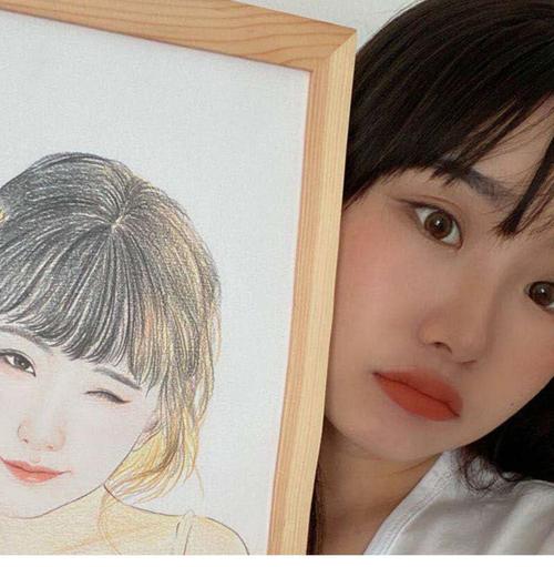纯手绘素描画像彩铅画定制人物画素描代画头像肖像自画像帮人画画