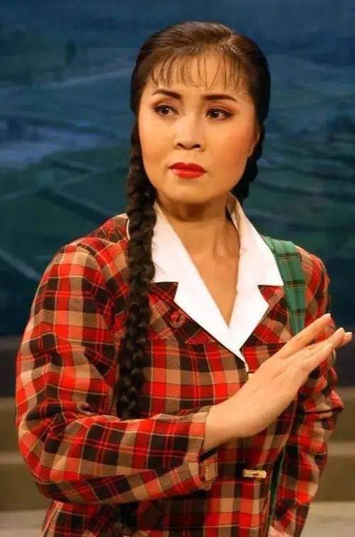 【名家名段】豫剧名家杨红霞盛红林带来《白蛇传·游湖》让人耳目一新