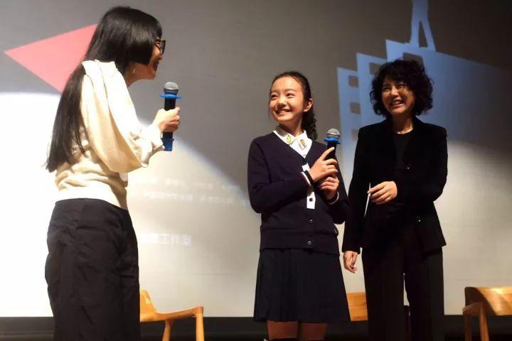 周美君在《嘉年华》中的表演让人惊艳