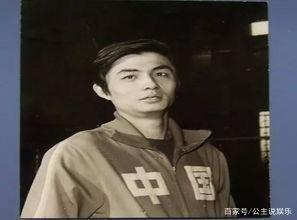 张瑜:23岁成名,被人冒充与汪嘉伟恋爱,因求学离婚
