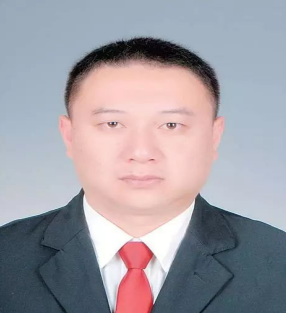 王忠仁,男,哈尼族,1982年9月生,云南省镇沅县人,大学文化,2005年12月