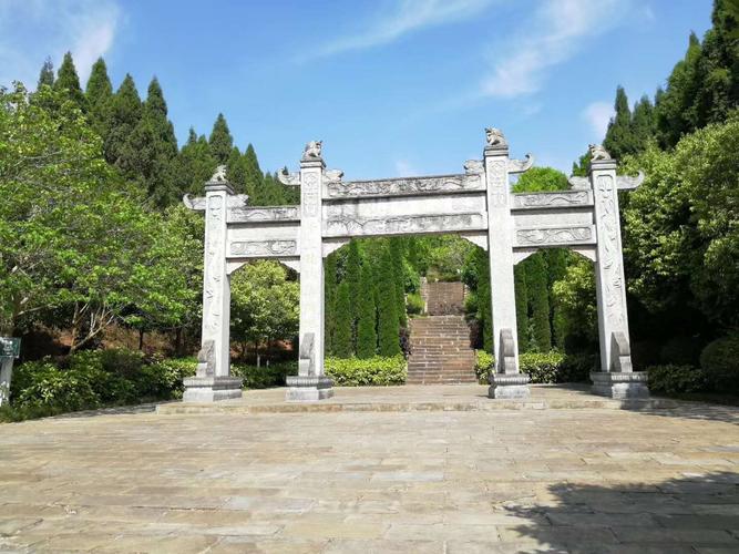 龙山公墓-www.gm.