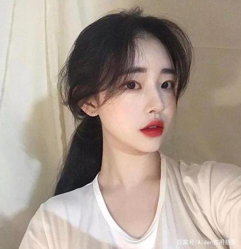 经常扎马尾留什么刘海