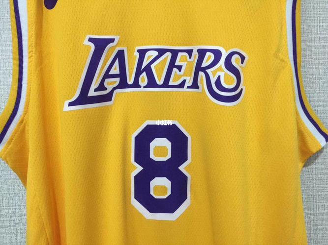 科比8号复古黄色热压球衣_复古_科比_时尚_穿搭