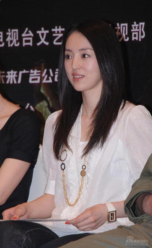 图文:《神探狄仁杰3》央视首播 主演董璇到场