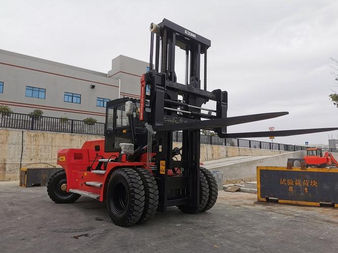 国产大15吨叉车技术参数福建华南重工15吨叉车生产商