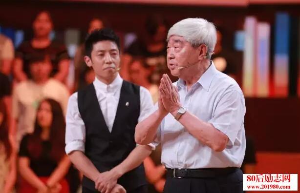 开讲啦戚发轫演讲稿:不怕输在起跑线(186期)(2)