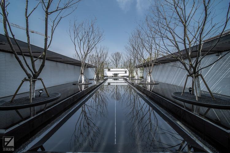 苏州世茂铜雀台别墅